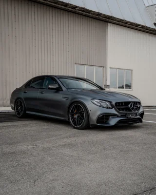 Mercedes-Benz E63s AMG