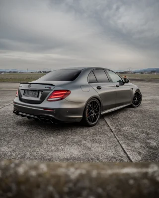 Mercedes-Benz E63s AMG