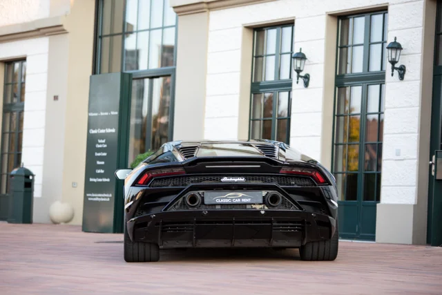 Lamborghini Huracan EVO – 4