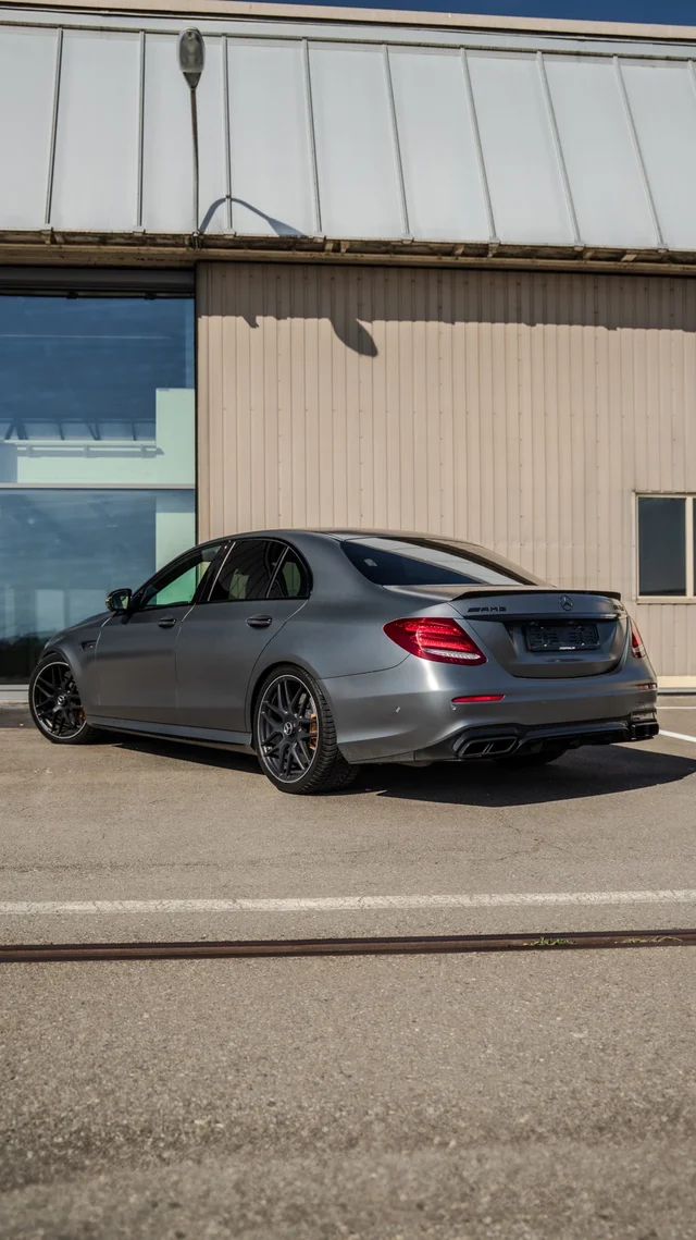 Mercedes-Benz E63s AMG – 5