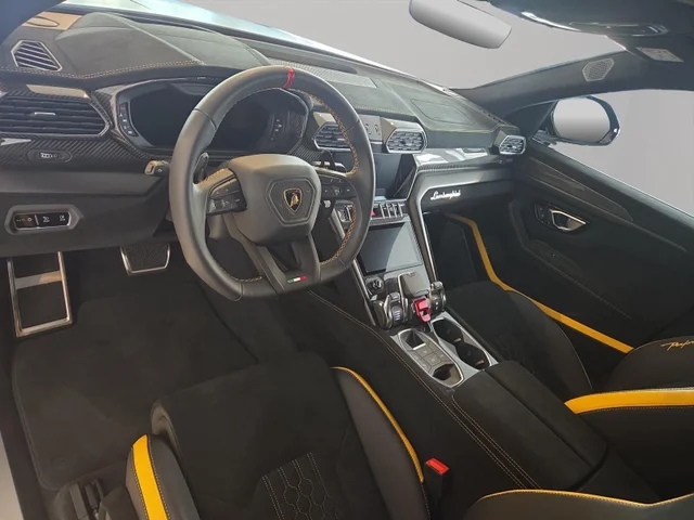 Lamborghini Urus – 8