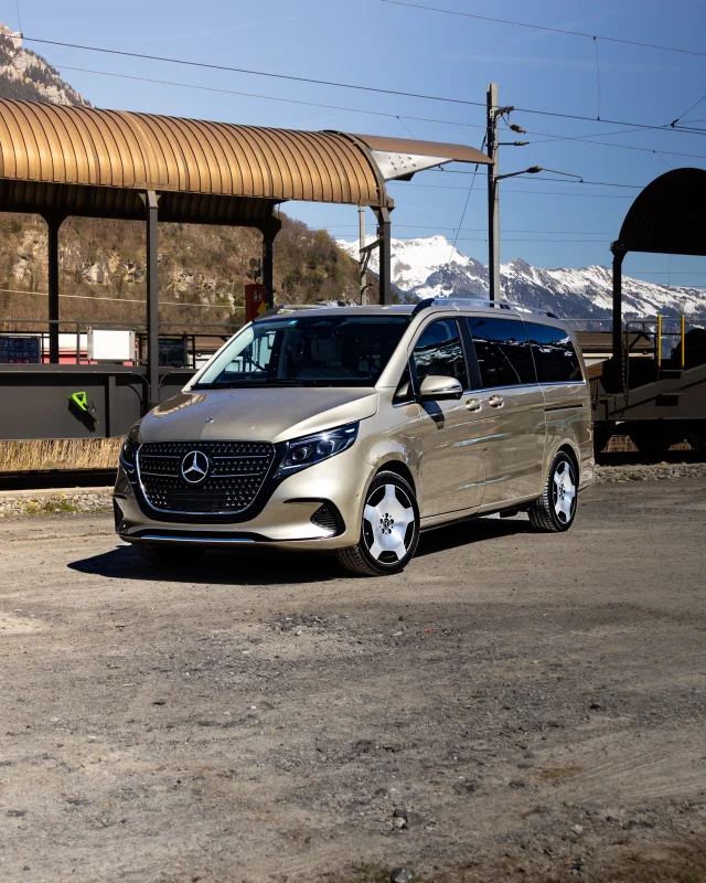 Mercedes-Benz V300