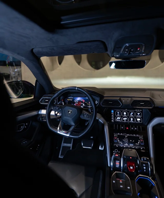Lamborghini Urus – 4